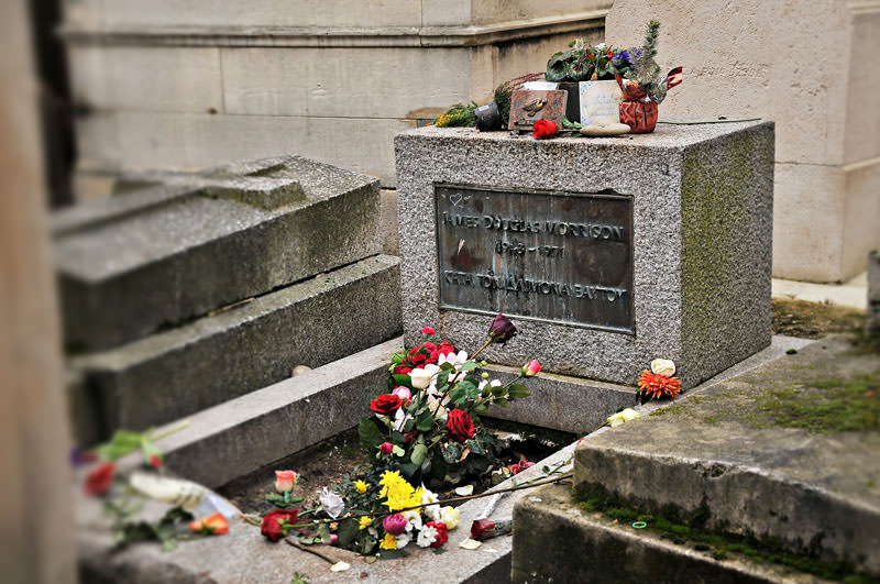 قبرستان پرلاشز پاریس فرانسه