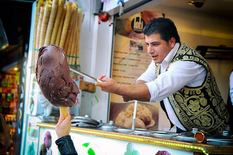 غذاهای خیابانی و محلی استانبول