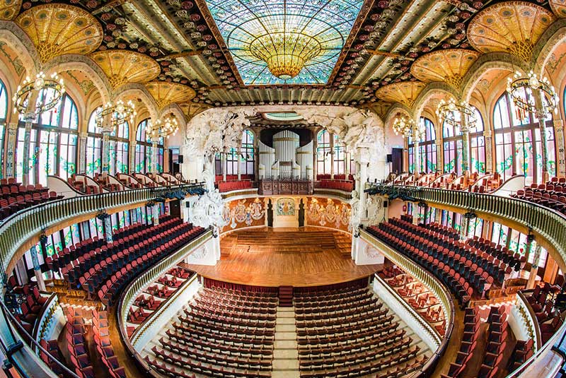 قصر موسیقی کاتالان در بارسلون