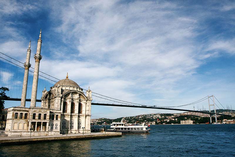 تنگه بسفر در استانبول