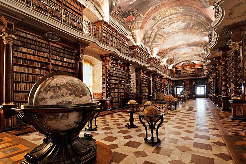 مكتبة كليمنتينوم ، براغ