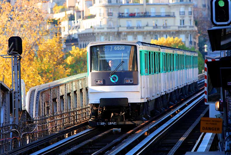 حمل و نقل عمومی پاریس