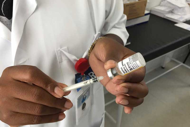 واکسن زدن در برزیل