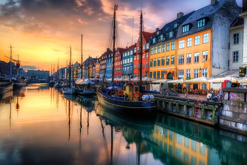 نیهاون - شهر رنگی دانمارک