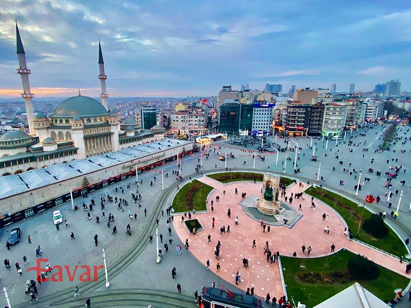 حمل و نقل عمومی در میدان تکسیم