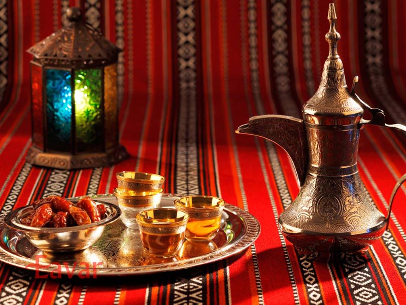 طعم قهوه عربی در هتل دهکده شرق