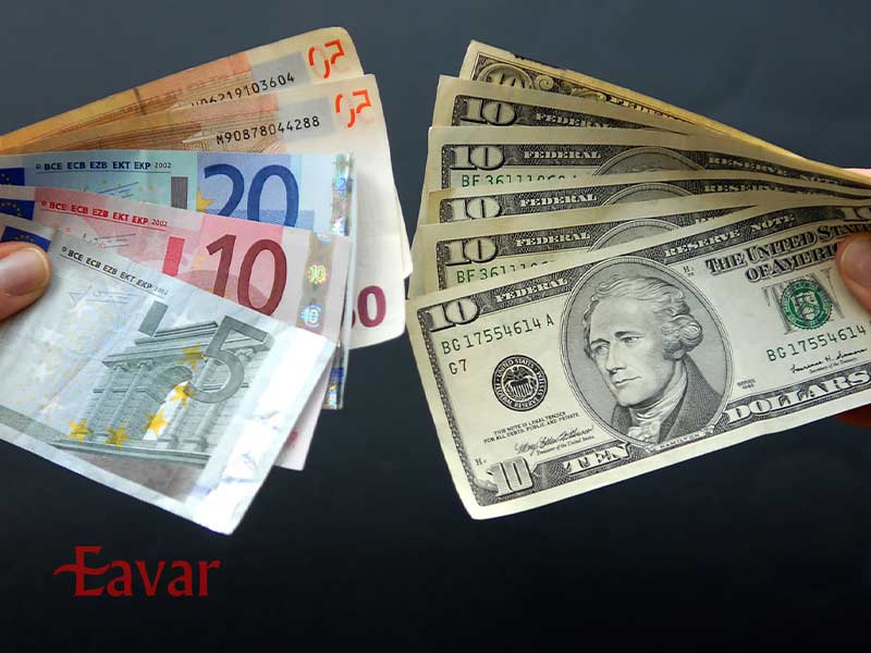 ارز مسافرتی دلار است یا یورو؟