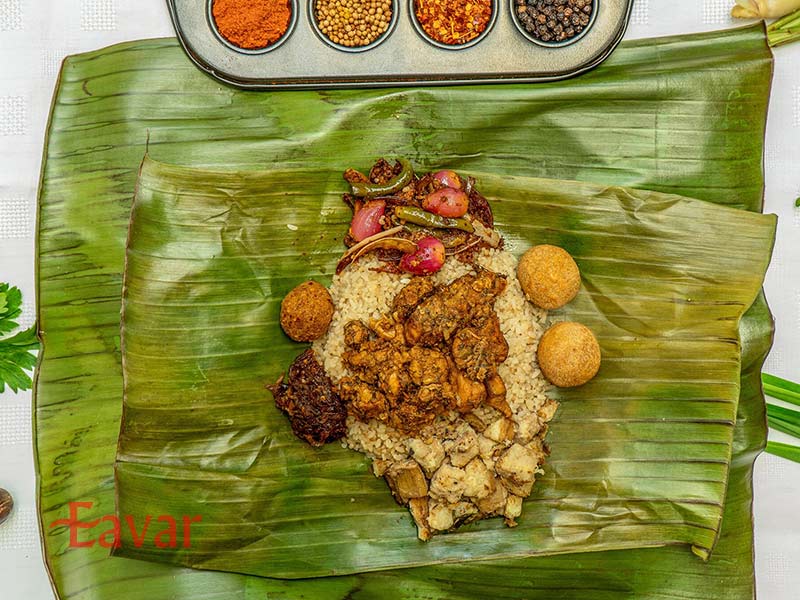 لامپریس با گوشت از غذاهای سریلانکا