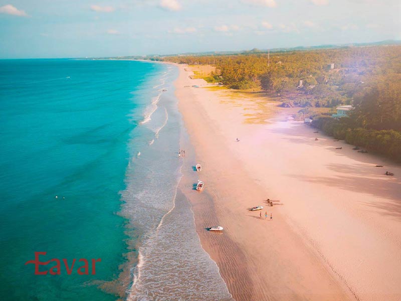  سواحل سریلانکا با شن های طلایی