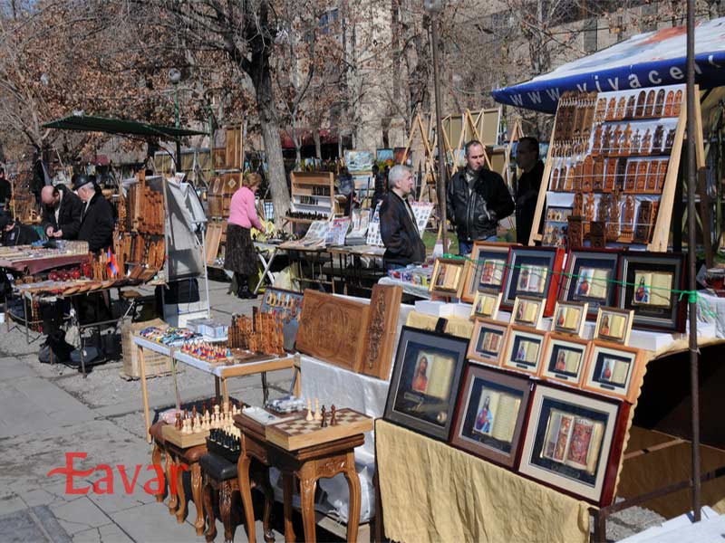 بازار ورنیساژ ایروان، یادگاری های منحصر به فرد از سفر به ارمنستان