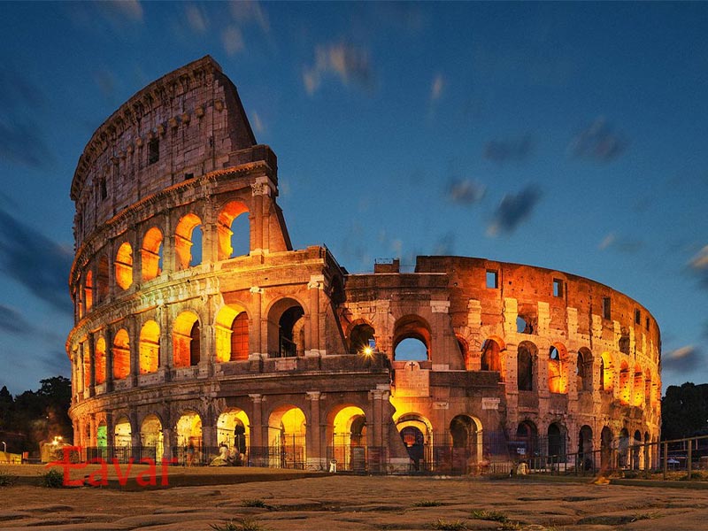 کولوسئوم رم در شب