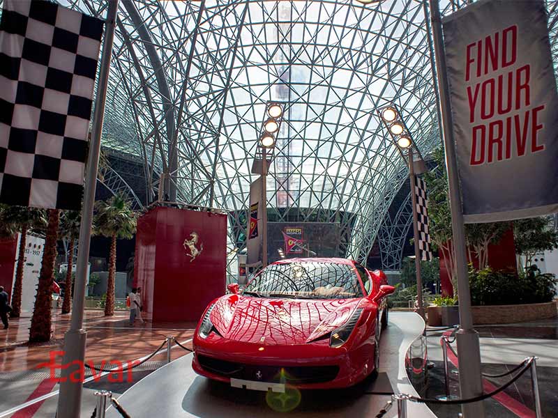 خودروهای فراری در فراری ورلد دبی