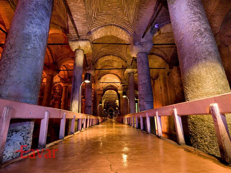 بازدید از آب انبار باسیلیکا