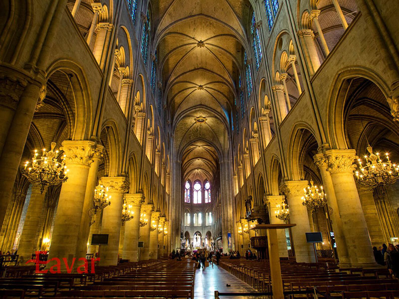 کلیسای نتردام پاریس از دیدنیهای فرانسه