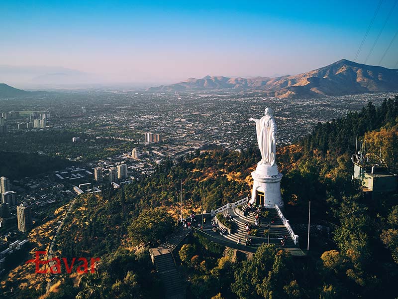 تپه سن کریستوبال سانتیاگو از جاهای دیدنی سانتیاگو در شیلی