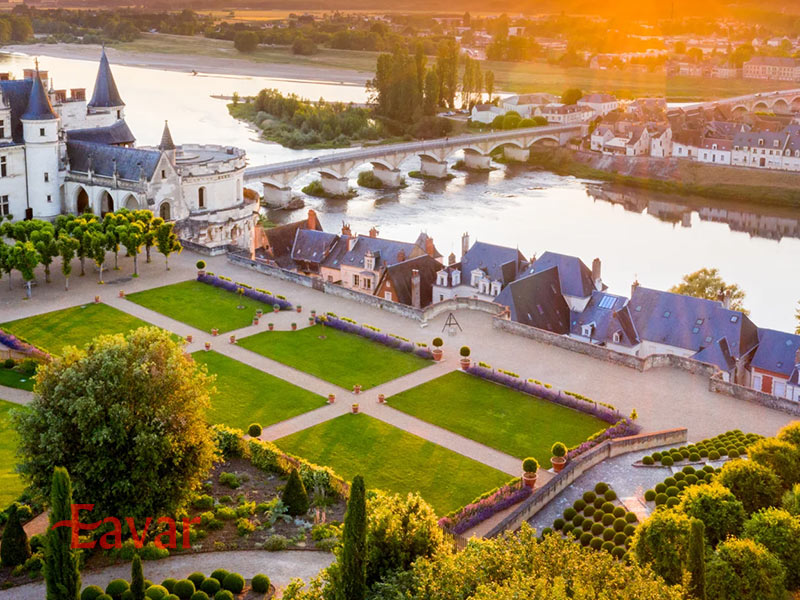 قلعه آمبواز از قلعه های تاریخی فرانسه