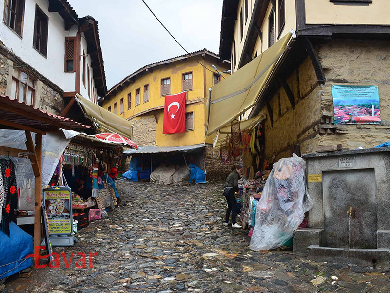 جومالی کیزیک از چند ساعتی استانبول