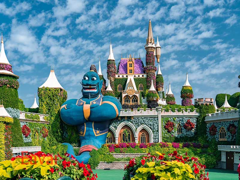 قلعه گل در باغ گل معجزه دبی