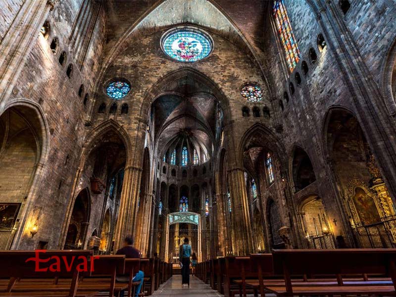 کلیسای جامع خیرونا از جاهای دیدنی خیرونا