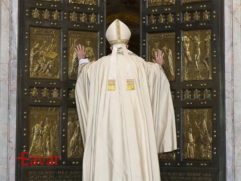 درب مقدس کلیسا واتیکان