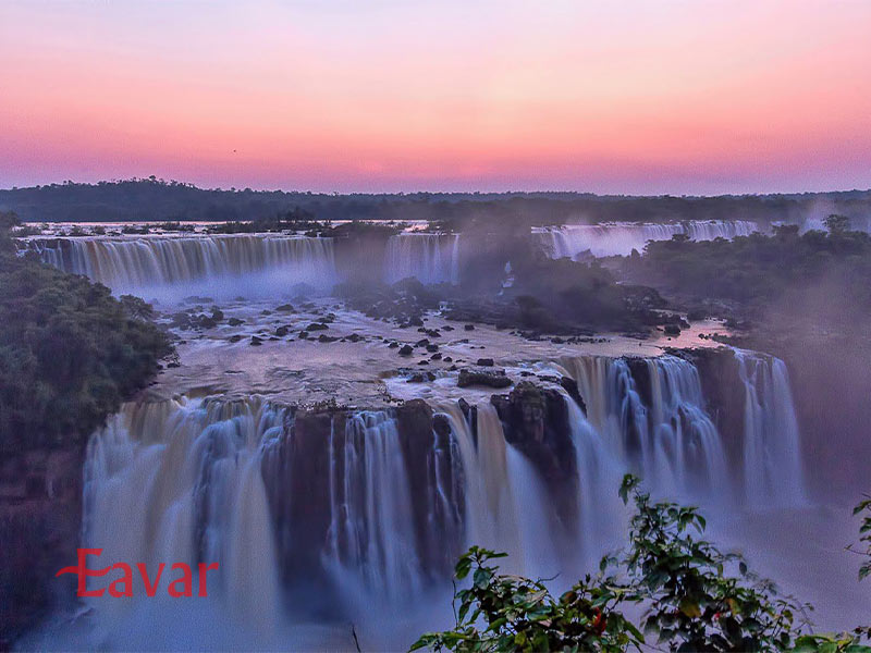 معرفی آبشار ایگواسو از جاهای دیدنی آرژانتین