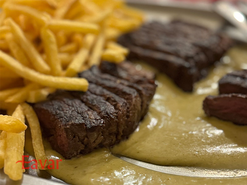 استیک رستوران آنتروکوت پاریس