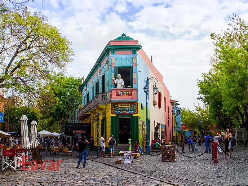 محله لا بوکا از جاذبه های گردشگری بوینوس آیرس