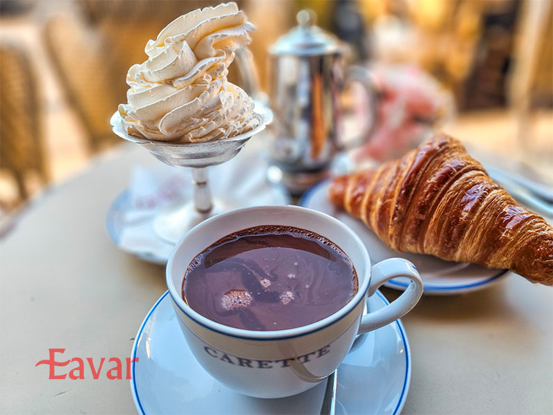 هات چاکلت معروف کافه کرت