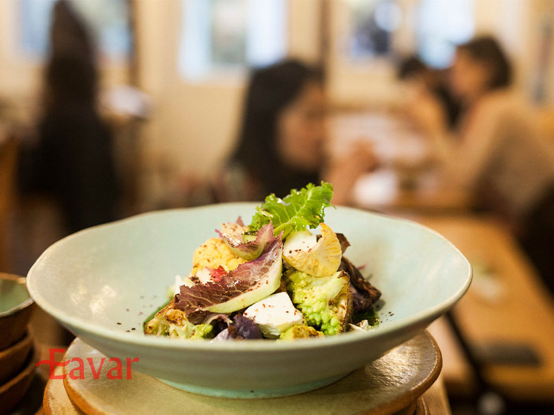 رستوران موکوناتس از رستوران های خاص پاریس