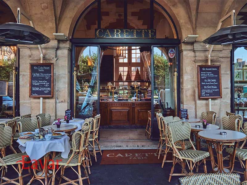 کافه کرت پاریس شعبه میدان ووژ