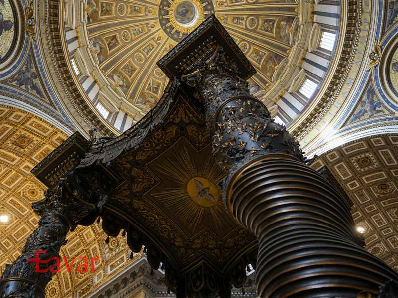 بالداکین داخلی کلیسا واتیکان