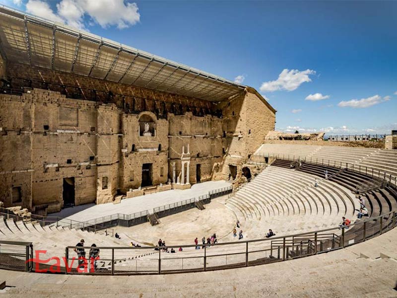 تئاتر باستانی اورانژ از مکان های دیدنی فرانسه