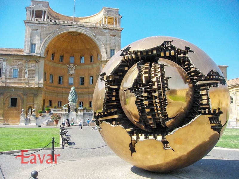 صحن دلا پینیا از دیدنیهای واتیکان