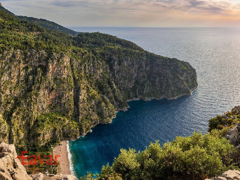 دره پروانه ها از مکان های دیدنی فتحیه