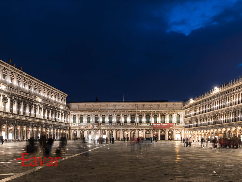 بال غربی ناپلئونی از مکان های دیدنی میدان سن مارکو ونیز