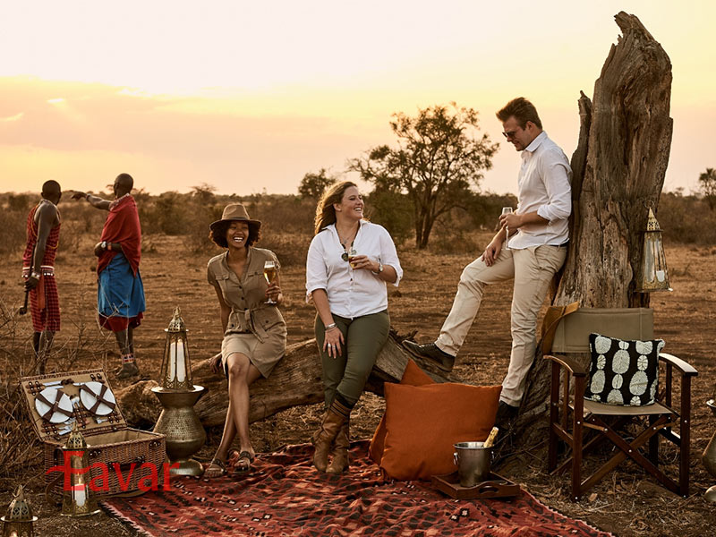 لباس و تجهیزات سافاری