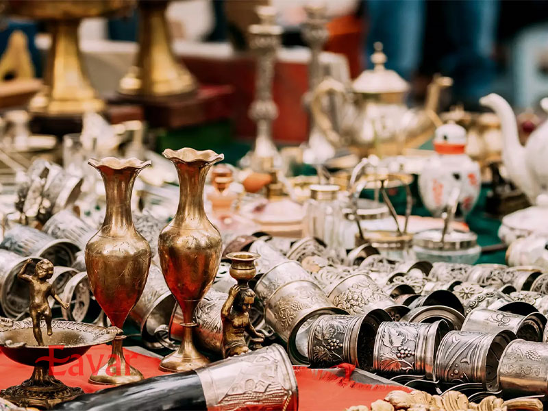 بازار درای بریج از دیدنیهای تفلیس