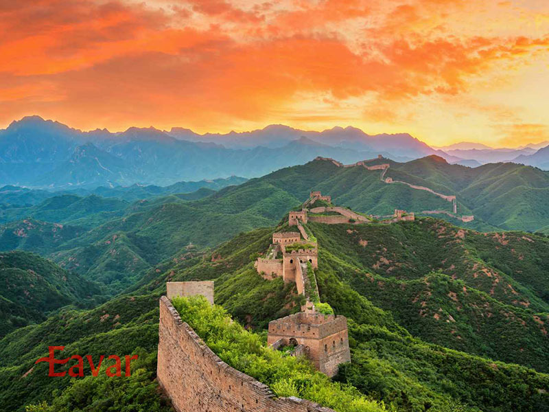 دیوار بزرگ چین از مشهورترین دیدنی های چین