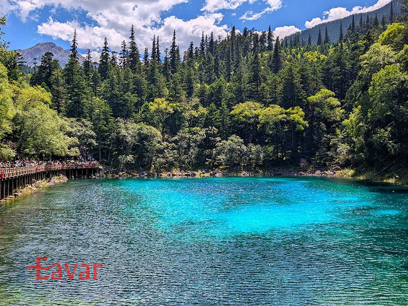 دره جیوژایگو از جاذبه های طبیعی چین