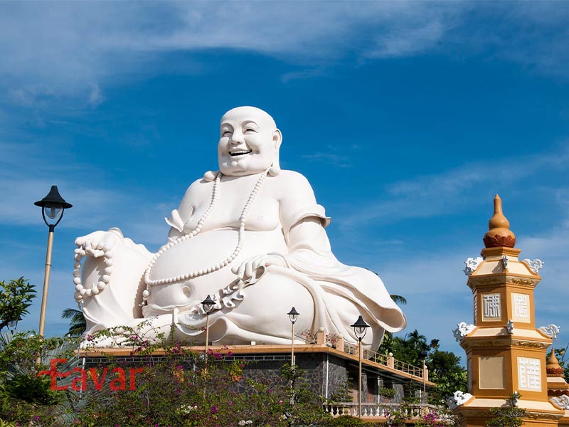 بودای خندان در پاگودای وین ترانگ؛ ویتنام