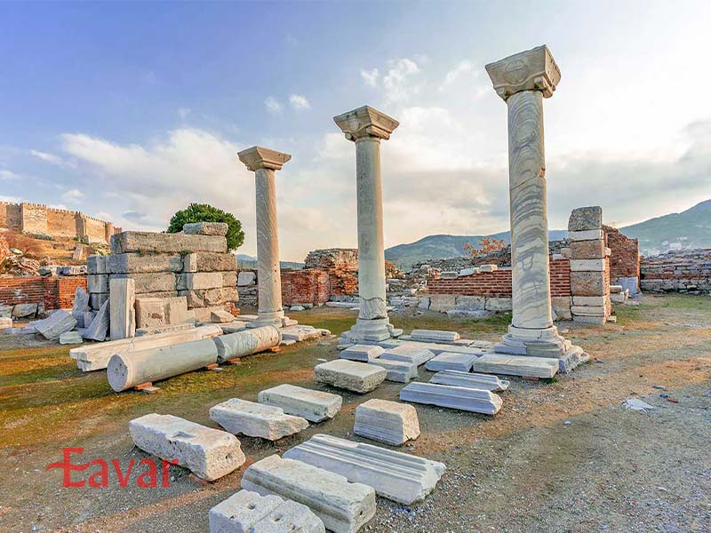 کلیسای سنت جان از جاهای دیدنی کوش آداسی