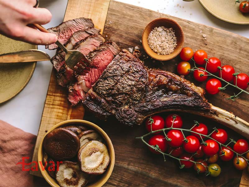 استیک تاماهاوک از استیک های رستورانی