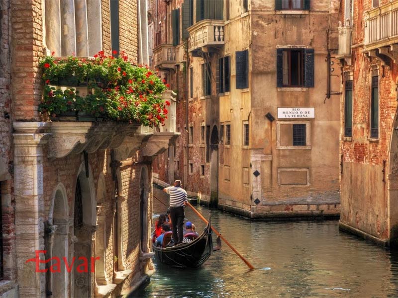 عمق آب شهر ونیز