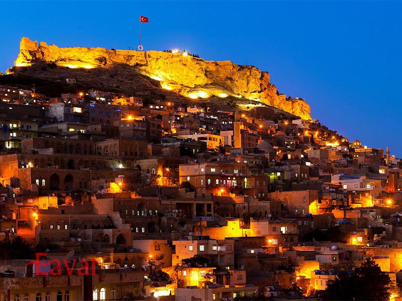 قلعه ماردین در شب