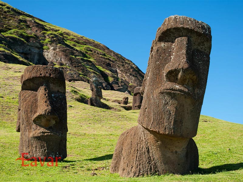 رازهای مجسمه موآی