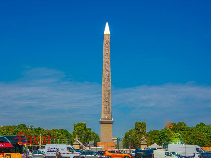 ابلیسک لوکسور در میدان کنکورد پاریس