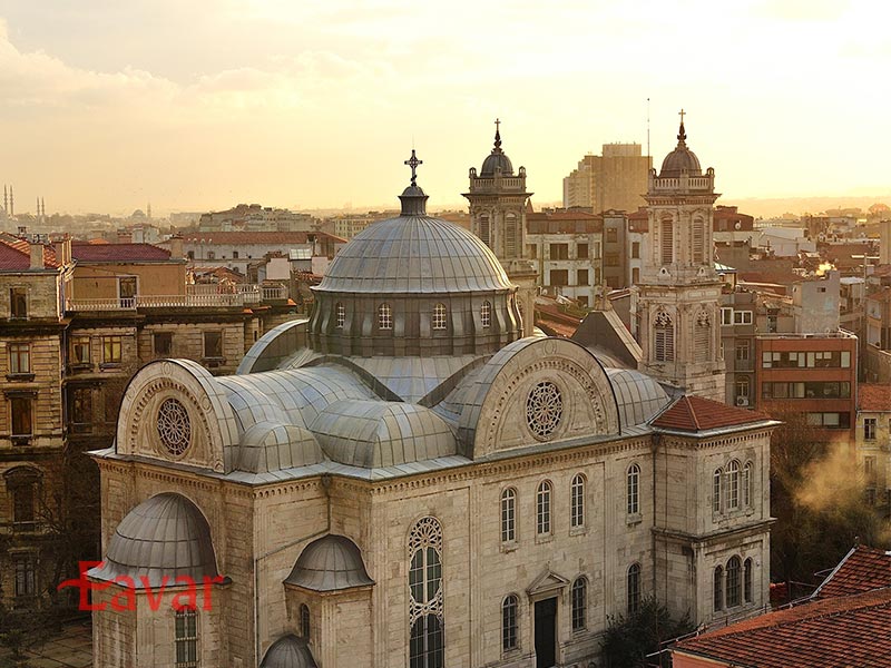 دورنمای کلیسای ارتدکس هاگیا تریادا استانبول