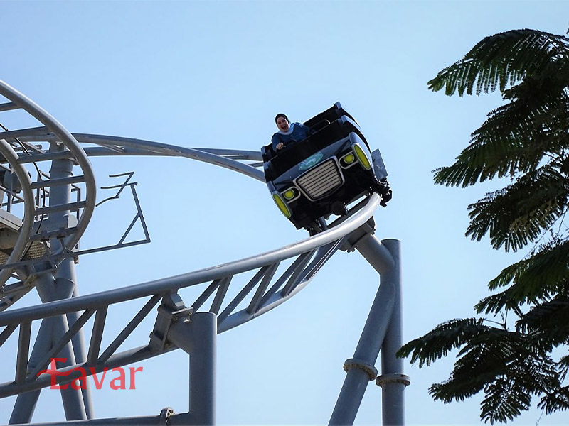 ترن هوایی تعقیب سریع زنبور سبز در موشن گیت دبی