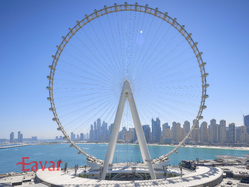 چرخ و فلک عین دبی از جاذبه های مارینا دبی