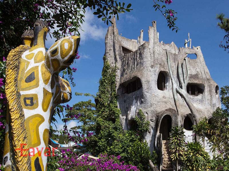 خانه دیوانه از مکان های دیدنی ویتنام